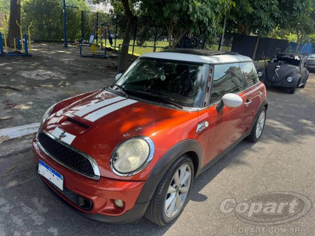 2011 MINI COOPER 