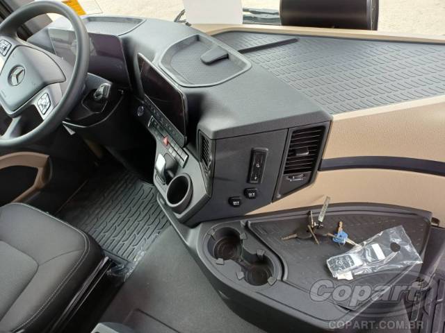 0 MERCEDES-BENZ Actros 