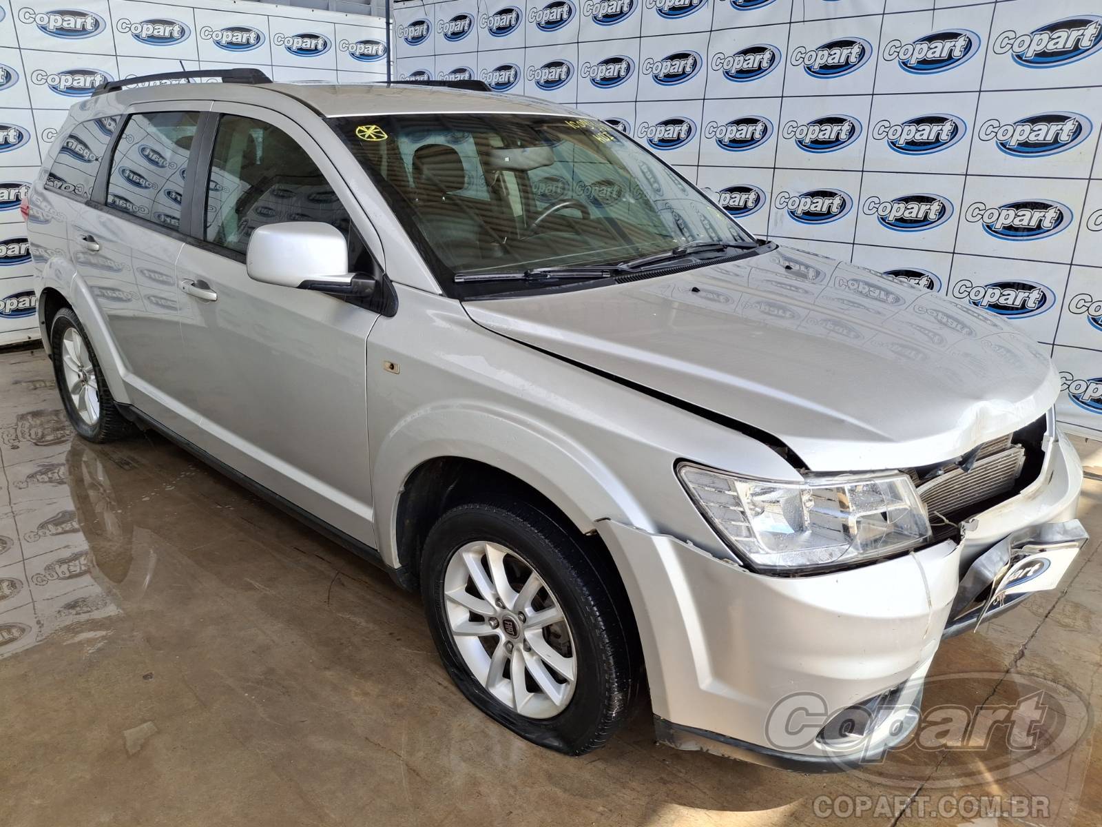 Veículo Fiat Freemont 2014 FIAT FREEMONT Precision 2.4 16V DUAL VVT 2014 em leilão