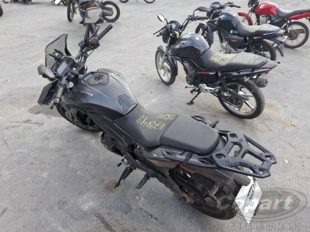 2025 BAJAJ DOMINAR 