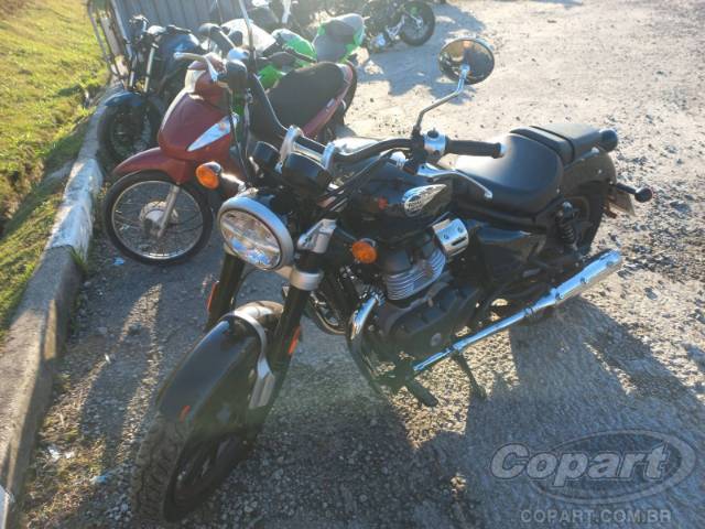 2025 ROYAL ENFIELD SUPER METEOR 