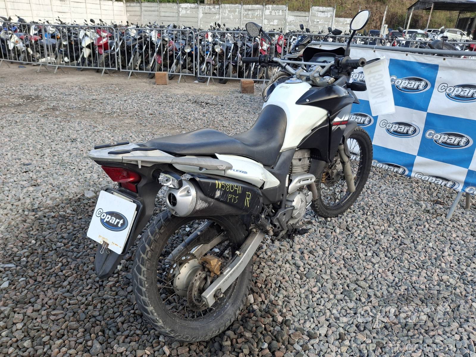 2015 HONDA XRE 300 — foto 4 de 10