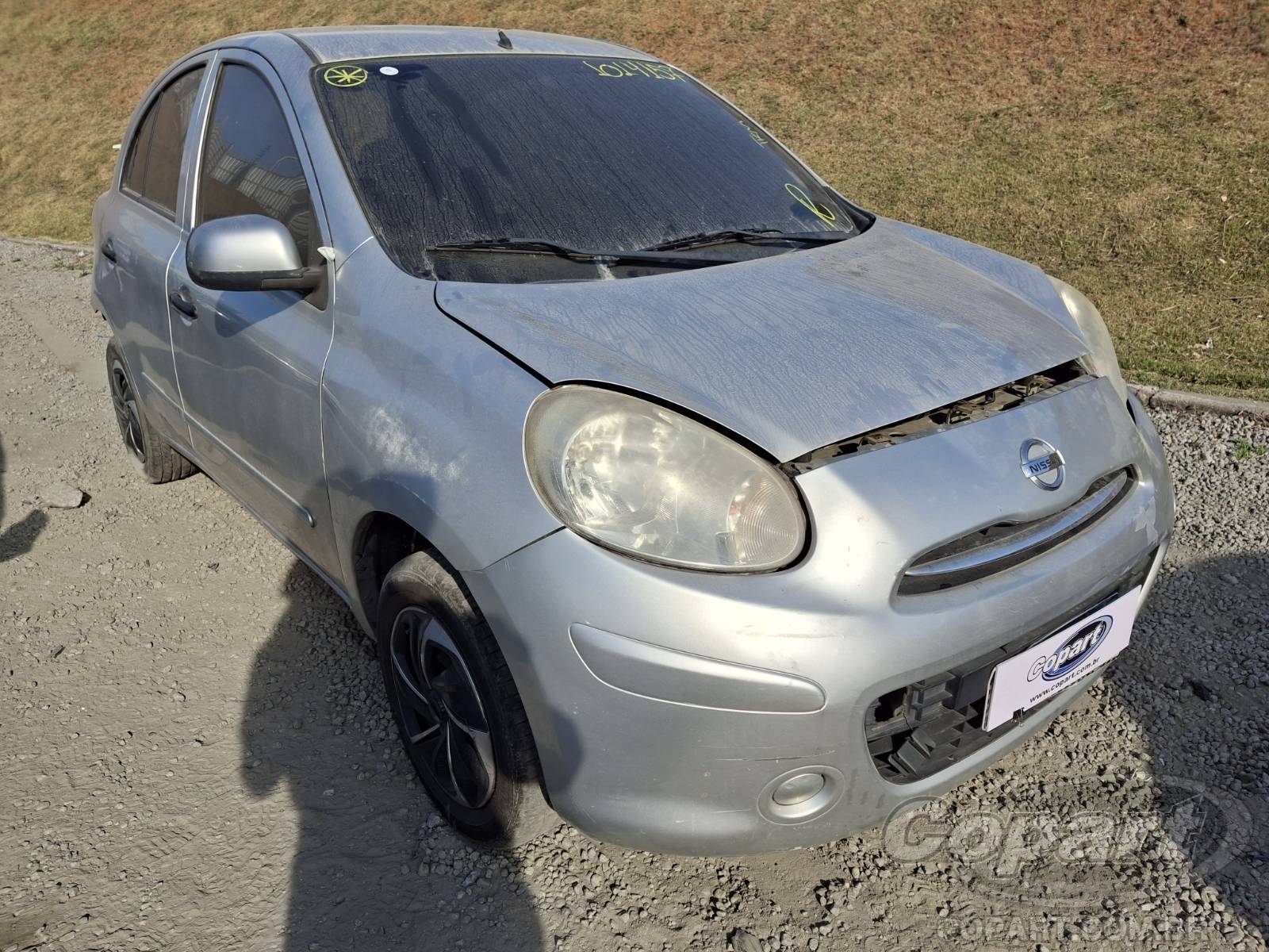 Veículo Nissan March NISSAN MARCH S 1.0 16V 2011 2012 em leilão