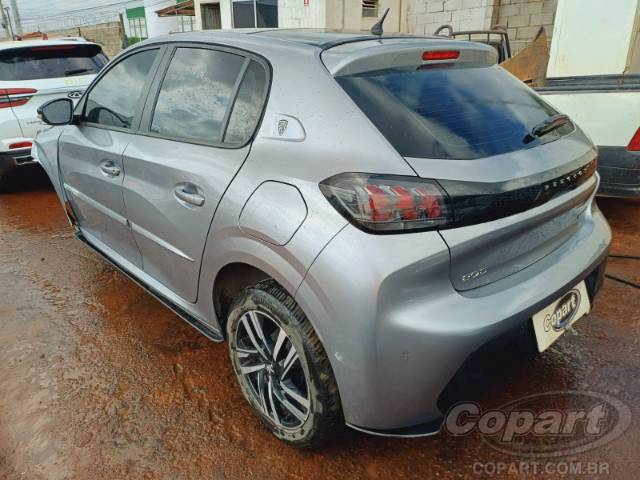 2024 PEUGEOT 208 