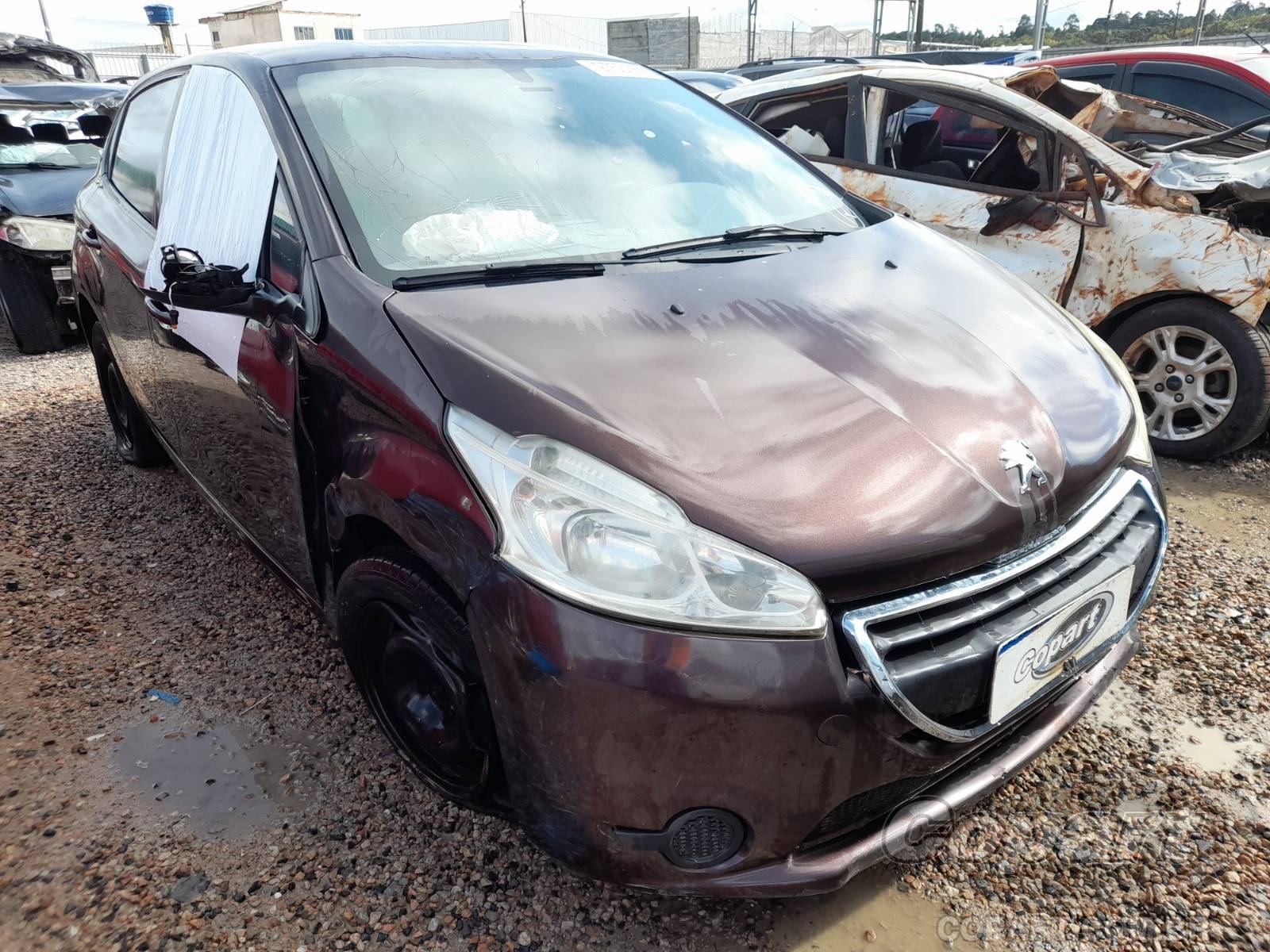 Veículo Peugeot 208 Peugeot 208 Active 1.5 2014 Pequena Monta 2014 em leilão