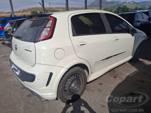 2016 FIAT PUNTO 