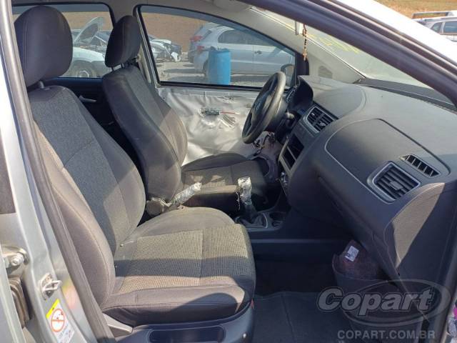 2013 VOLKSWAGEN SPACEFOX 
