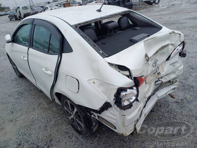 2020 TOYOTA YARIS SEDA 