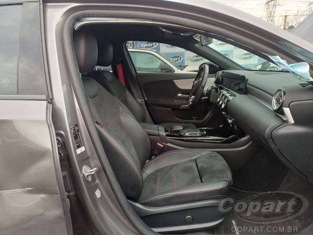 2022 MERCEDES BENZ CLASSE A SEDAN 