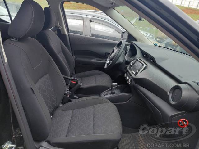 2025 NISSAN Kicks Play 