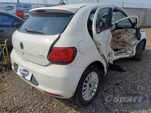 2016 VOLKSWAGEN GOL 