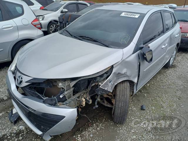 2019 TOYOTA YARIS 