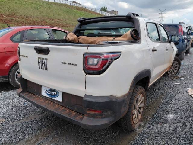2022 FIAT STRADA CD 
