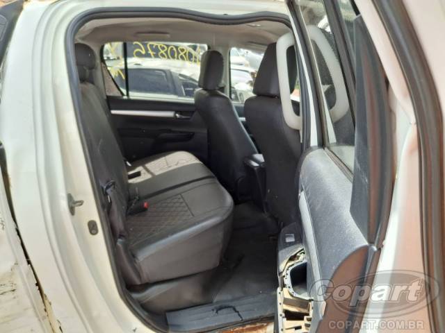 2022 TOYOTA HILUX CD 