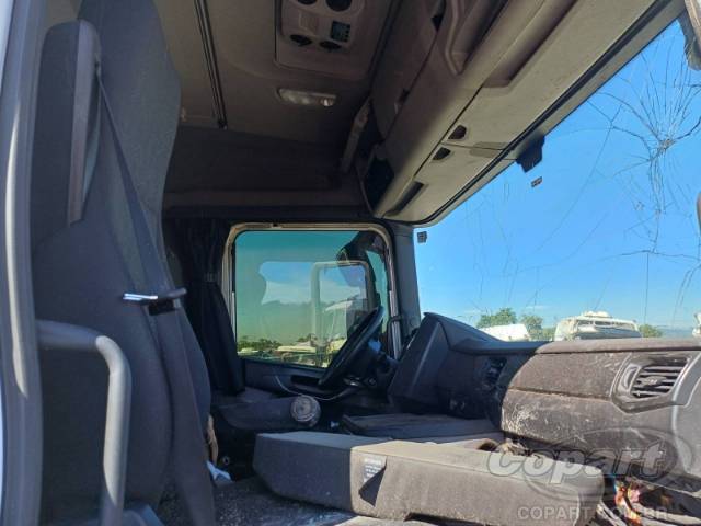 2021 SCANIA R 450 