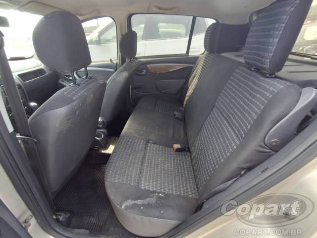 2012 RENAULT SANDERO 