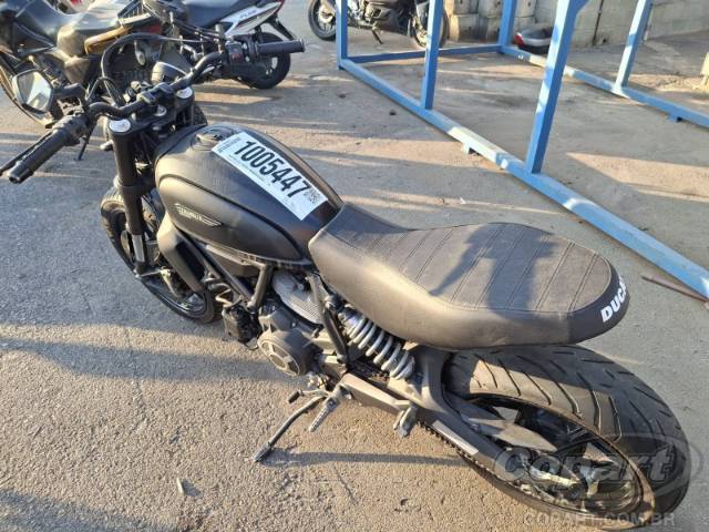 2016 DUCATI SCRAMBLER 