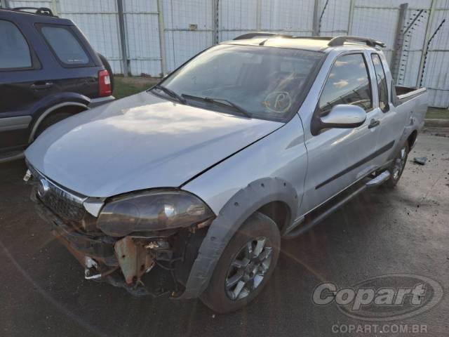 2013 FIAT STRADA 