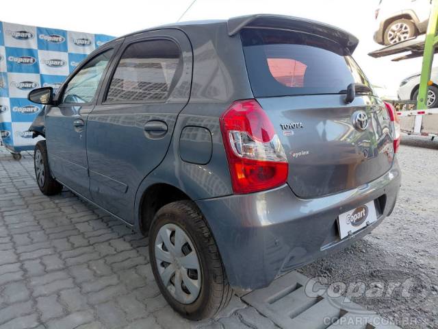 2015 TOYOTA ETIOS 