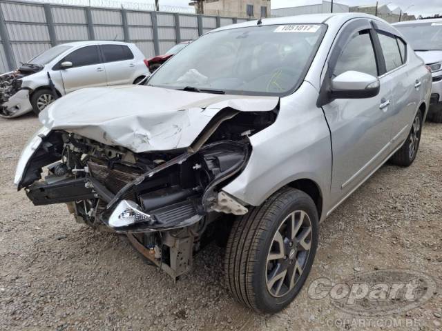 2017 NISSAN VERSA 