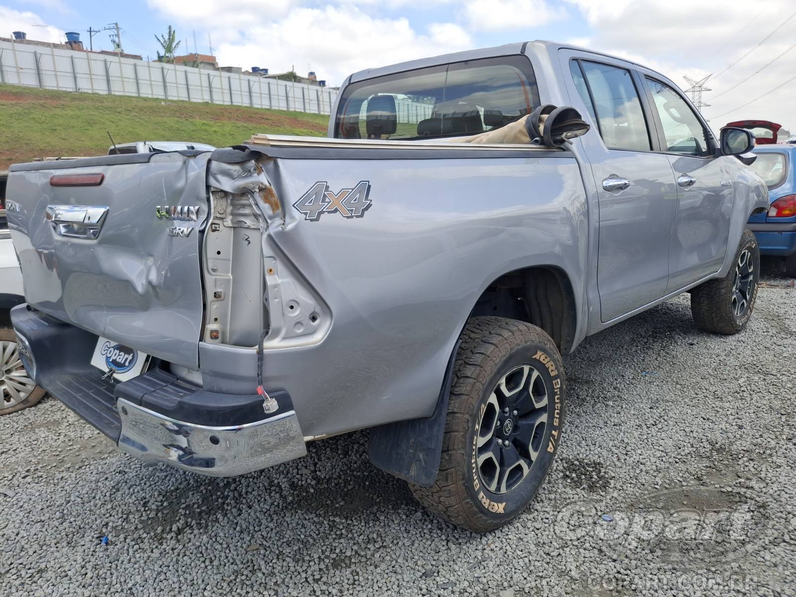 Foto 4: 2023 TOYOTA HILUX CD