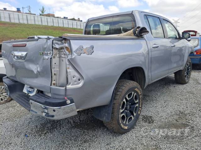 2023 TOYOTA HILUX CD 
