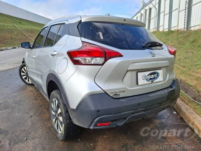 2020 NISSAN KICKS 