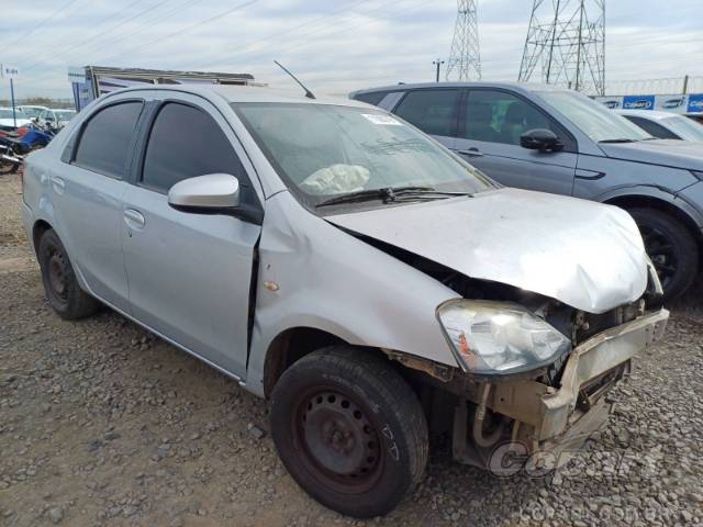 2015 TOYOTA ETIOS SEDA 