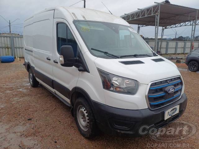 2025 FORD E-TRANSIT FURGAO 