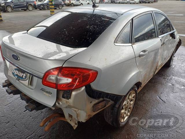2013 FORD FIESTA SEDAN 