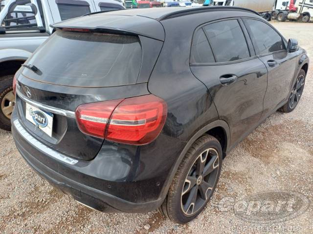 2019 MERCEDES BENZ GLA 