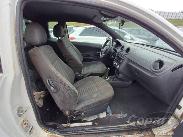 2014 VOLKSWAGEN SAVEIRO CE 