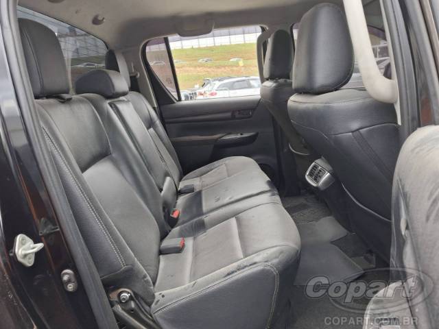 2021 TOYOTA HILUX CD 