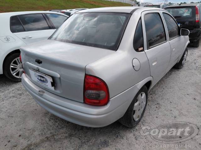 2003 CHEVROLET CORSA SEDAN 