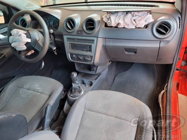 2014 VOLKSWAGEN SAVEIRO 