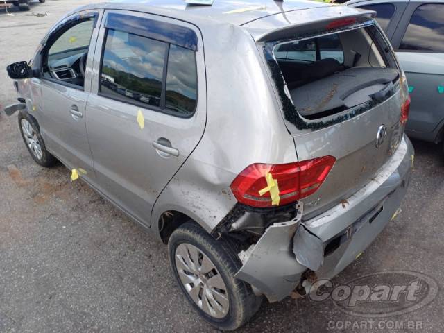 2016 VOLKSWAGEN FOX 