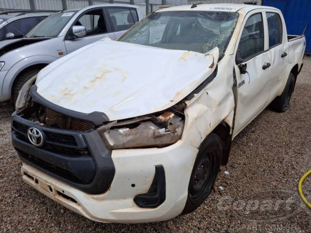 2023 TOYOTA HILUX CD 