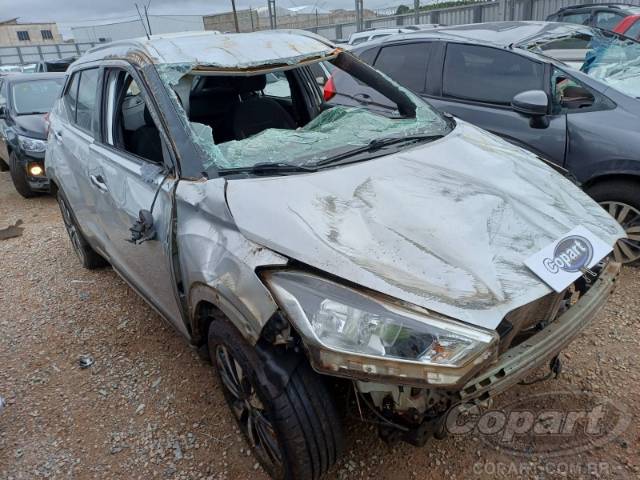 2018 NISSAN KICKS 