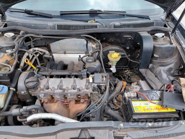 2001 VOLKSWAGEN GOLF 