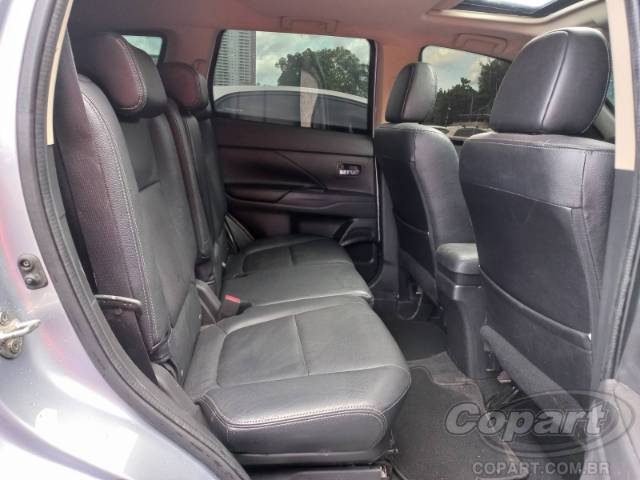 2018 MITSUBISHI OUTLANDER 