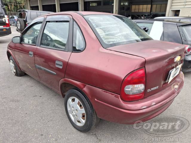 2010 CHEVROLET CLASSIC 