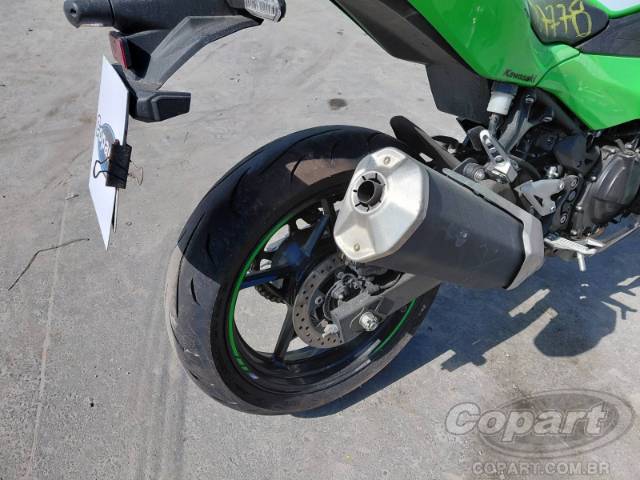 2025 KAWASAKI NINJA 500 