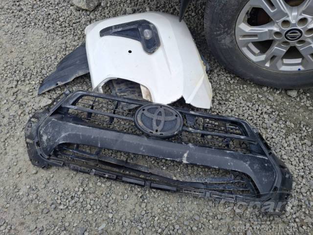 2024 TOYOTA HILUX CD 