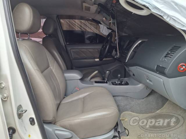 2011 TOYOTA HILUX CD 