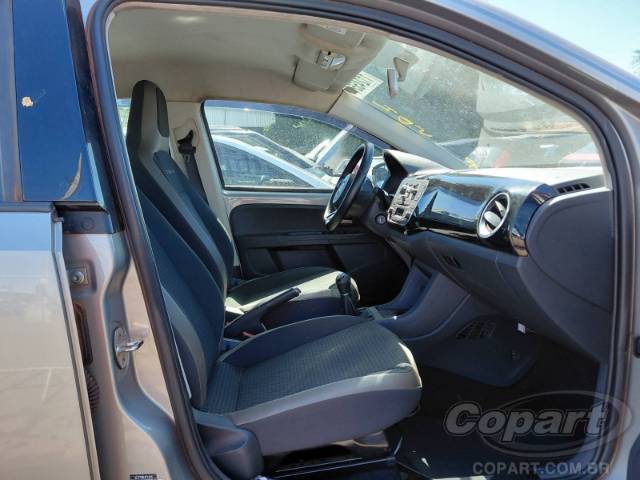 2017 VOLKSWAGEN UP 