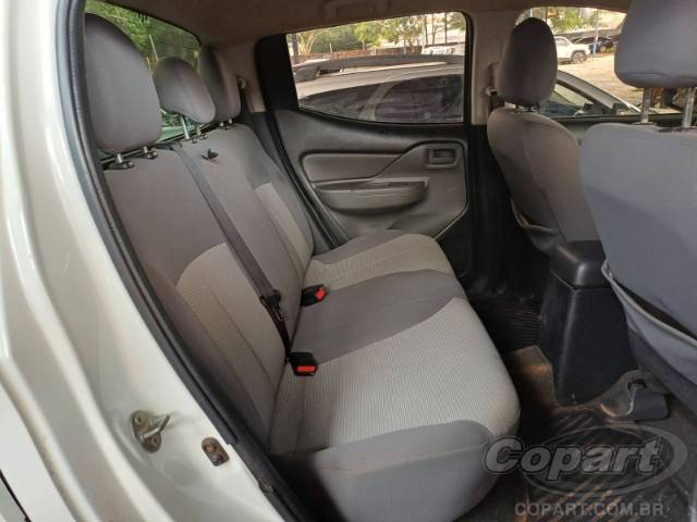 2022 MITSUBISHI L200 TRITON 