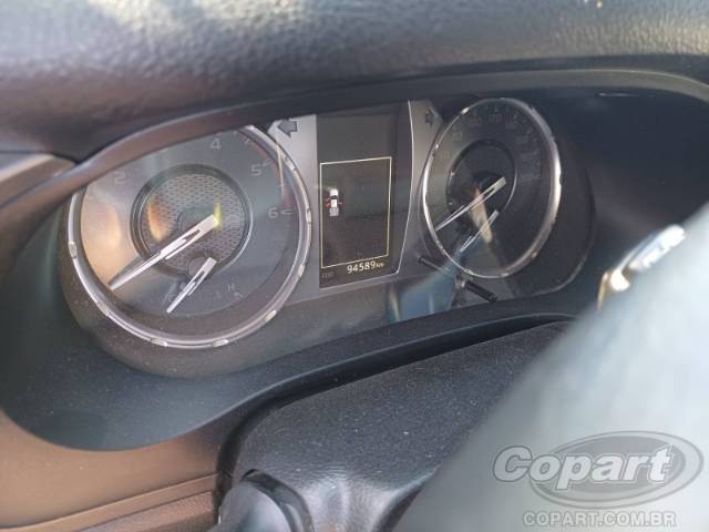 2024 TOYOTA HILUX CD 