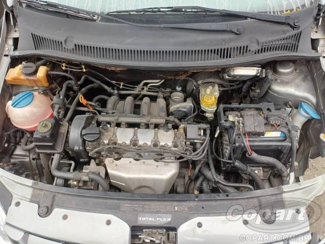 2004 VOLKSWAGEN FOX 