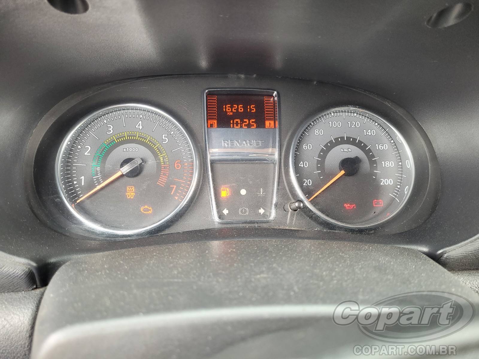 Foto 8 de 10: 2014 RENAULT CLIO