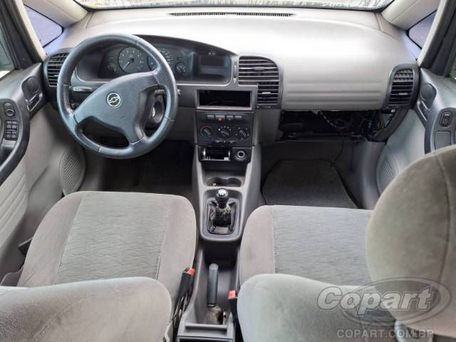 2002 CHEVROLET ZAFIRA 